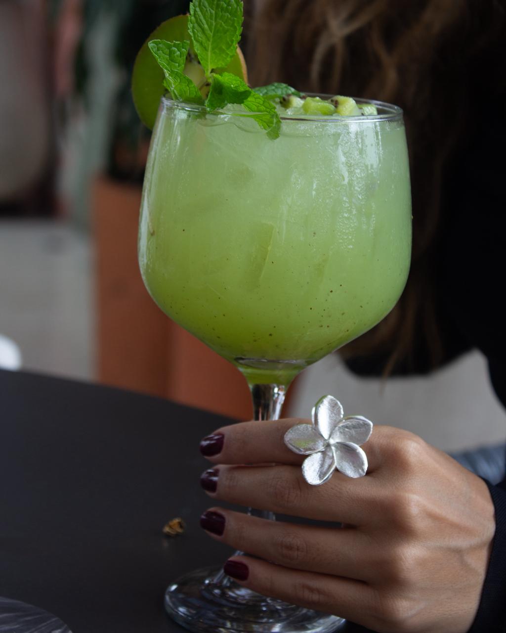 Silver Bloom Ring/ Anillo Florecer plateado