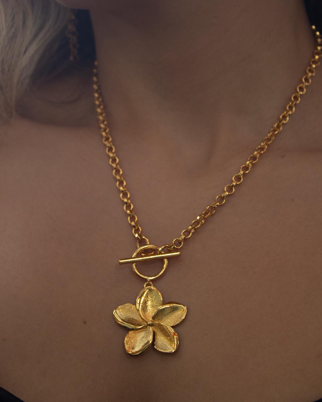 Chain Blooms With Me/ Cadena Florece Conmigo