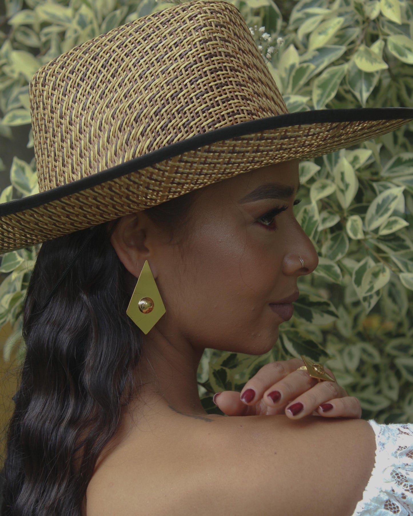 Triangle Earrings/ Arete triangulo