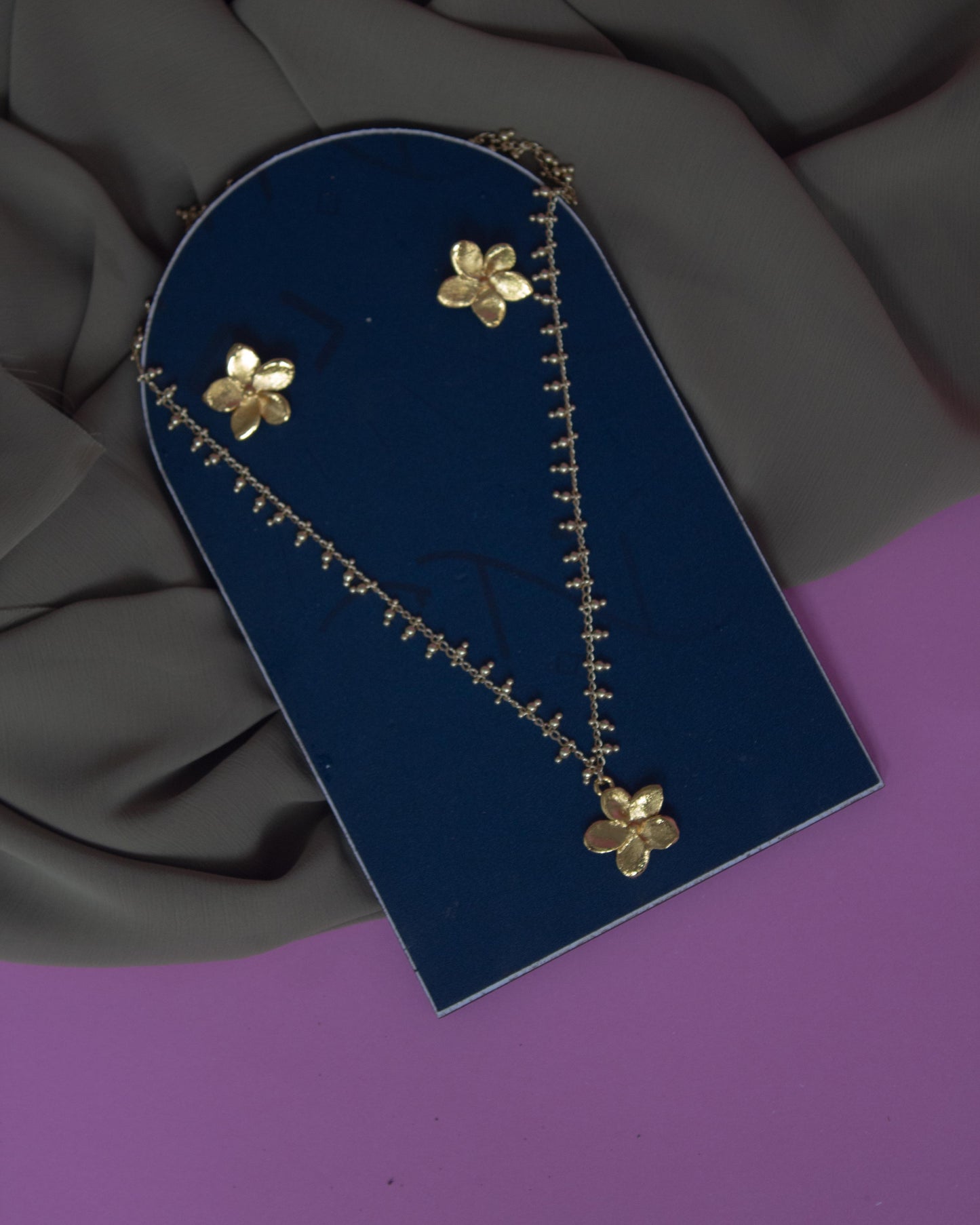 Basic Chain And Charms/ Cadena Básica y dije