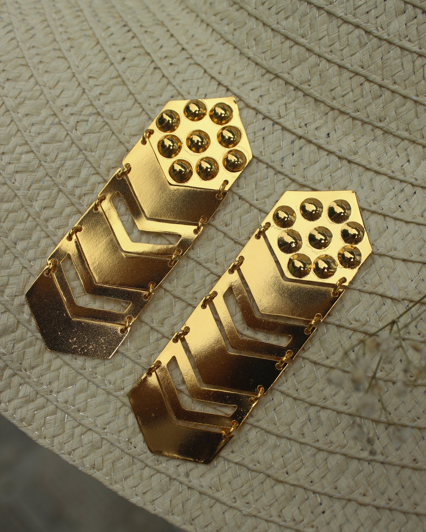 Large Arrow Earrings| Aretes Maxi Flecha